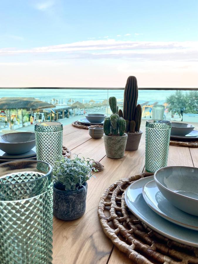 Royal Sea View Design Promenada 3 Apartman Năvodari Kültér fotó