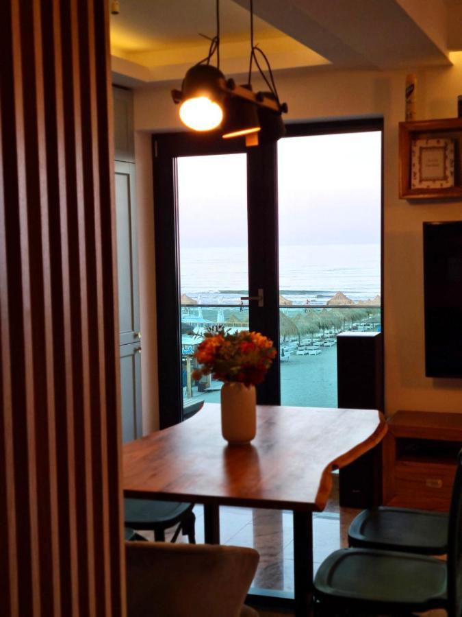 Royal Sea View Design Promenada 3 Apartman Năvodari Kültér fotó
